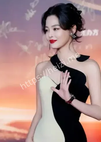 演技积累直线爬楼梯