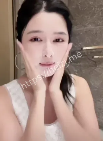 超级七七走光事件