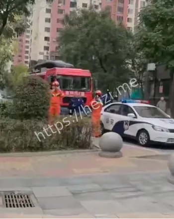 房东承担商户损失暖闻