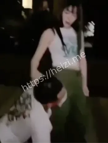 公共场合情感控制黑幕