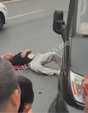 风荷苑小区停车费纠纷