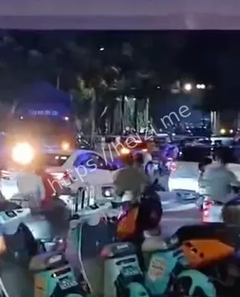 广西邕江堤坝天坑事故