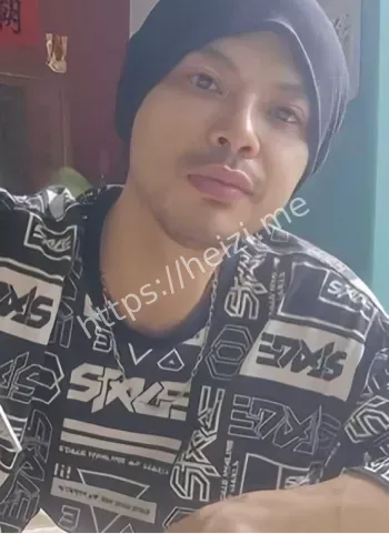 谢侑芯私房写真泳装合集曝光