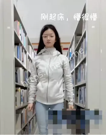 大学生眼镜妹