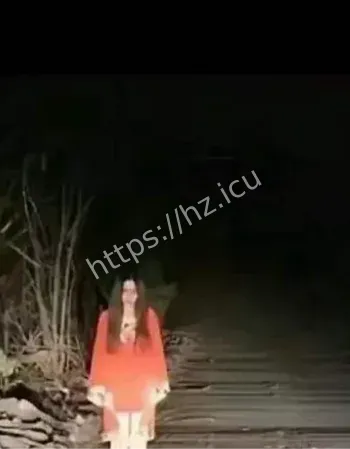 饥荒年代白衣女鬼